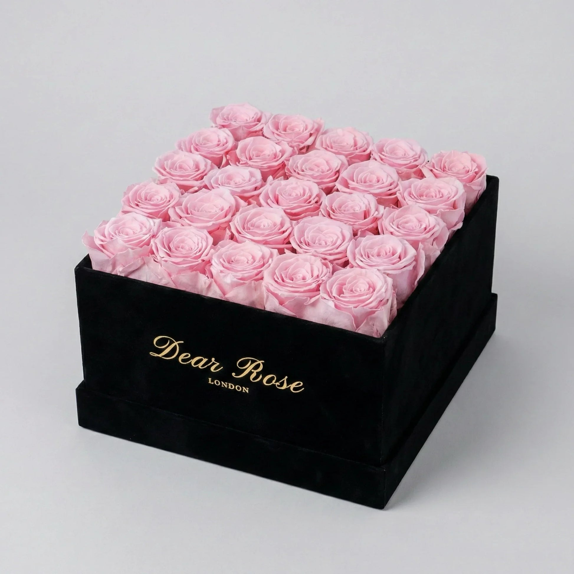 THE GRAND VELVET SQUARE