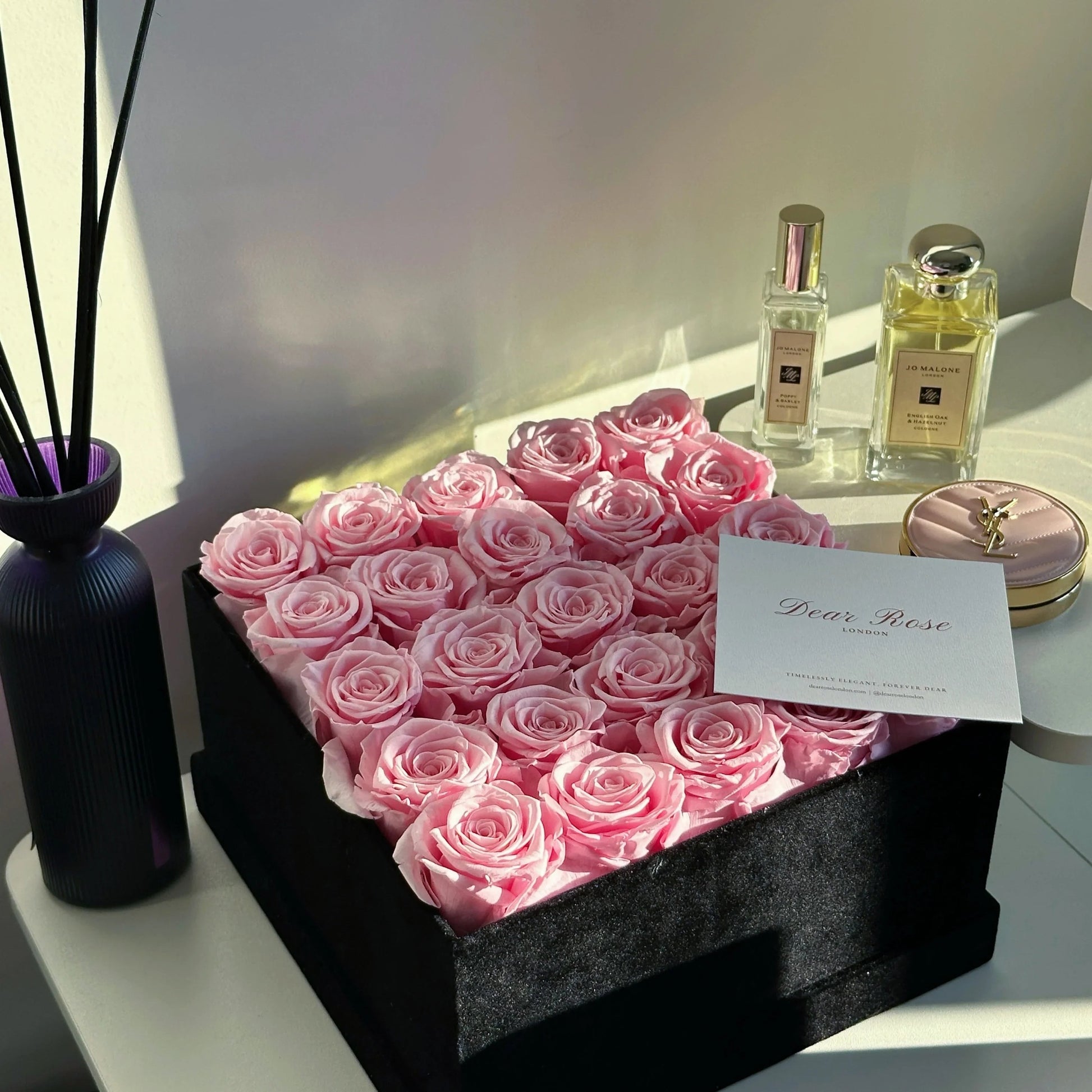 THE GRAND VELVET SQUARE